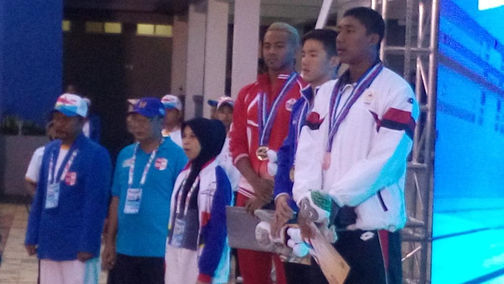 dprdjawabarat's tweet photo. Ketua DPRD &amp; Ketua KONI Jabar menghadiri Cabor Renang di @UPI https://t.co/HF9d6svyY8
