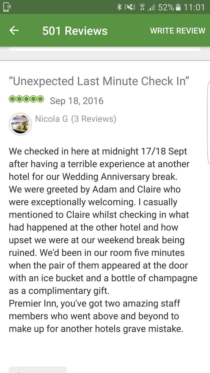 Making our guests stay special on their anniversary! #piwow @Neil_Middlemass  <a href="/SDEBDD/">simon ewins</a>