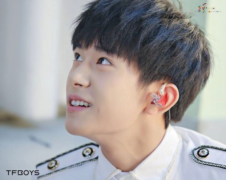 Hamin_Shin's tweet photo. 😘❤️❤️❤️💋❤️❤️😘 Tớ thật k hiểu !!!!! #jacksonyi #1128 #yiyangqianxi @therealqianxi https://t.co/TuZjidFsrt