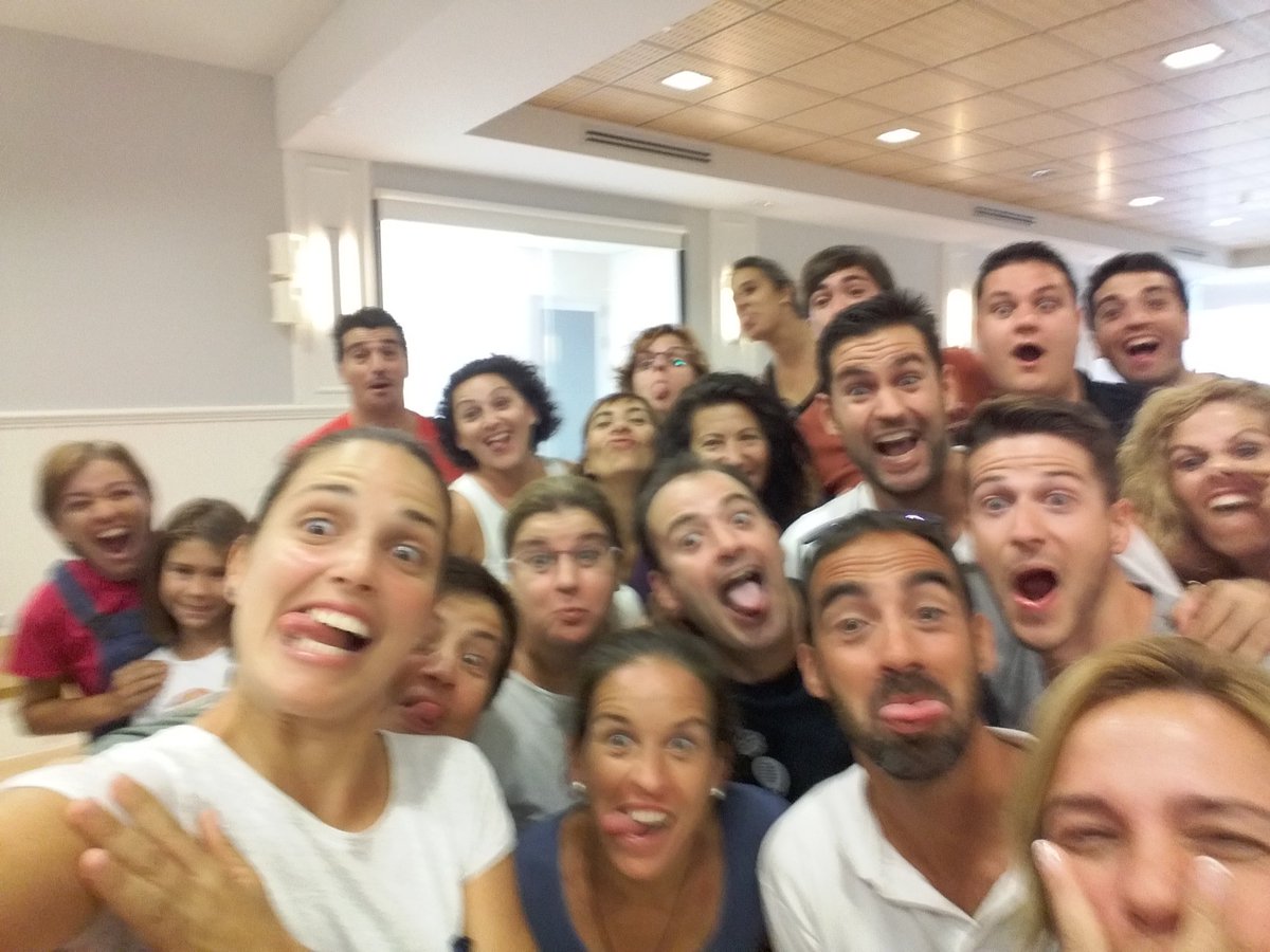 eliamatri's tweet photo. Fin de semana con clinic y charla en Monforte del Cid. Gracias por tratarnos con tanto cariño! https://t.co/trolWcBC03