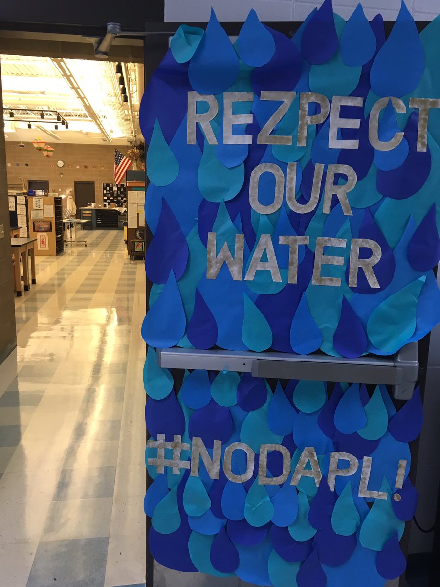 HeilLine's tweet photo. Frazer School spirit week, door decorations #StandWithStandingRock #DakotaAccessPipeline #NoDAPL https://t.co/9WWy4GZhXe