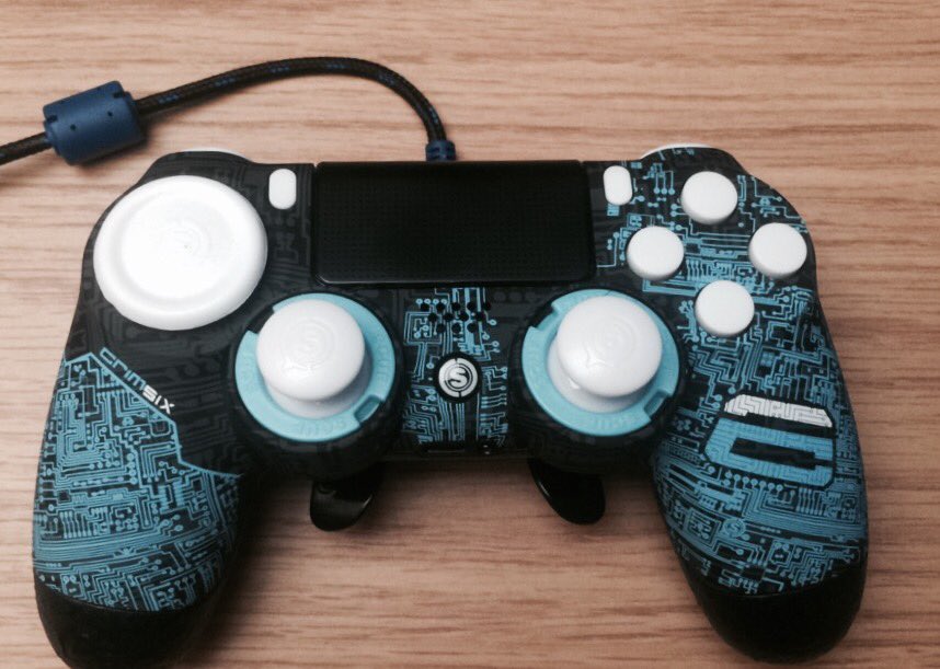 MrMacca_'s tweet photo. This is just something else! 🔥🔥! Thank you.. @ScufGaming @OpTic_Crimsix #TeamSCUF https://t.co/GOA9Q9Qlum