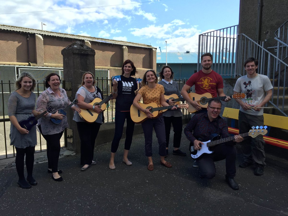 LoveMuFu's tweet image. Heard the hype? Now get involved. #justplay from Musical Futures has launched in the UK ow.ly/FUW7303xe9c