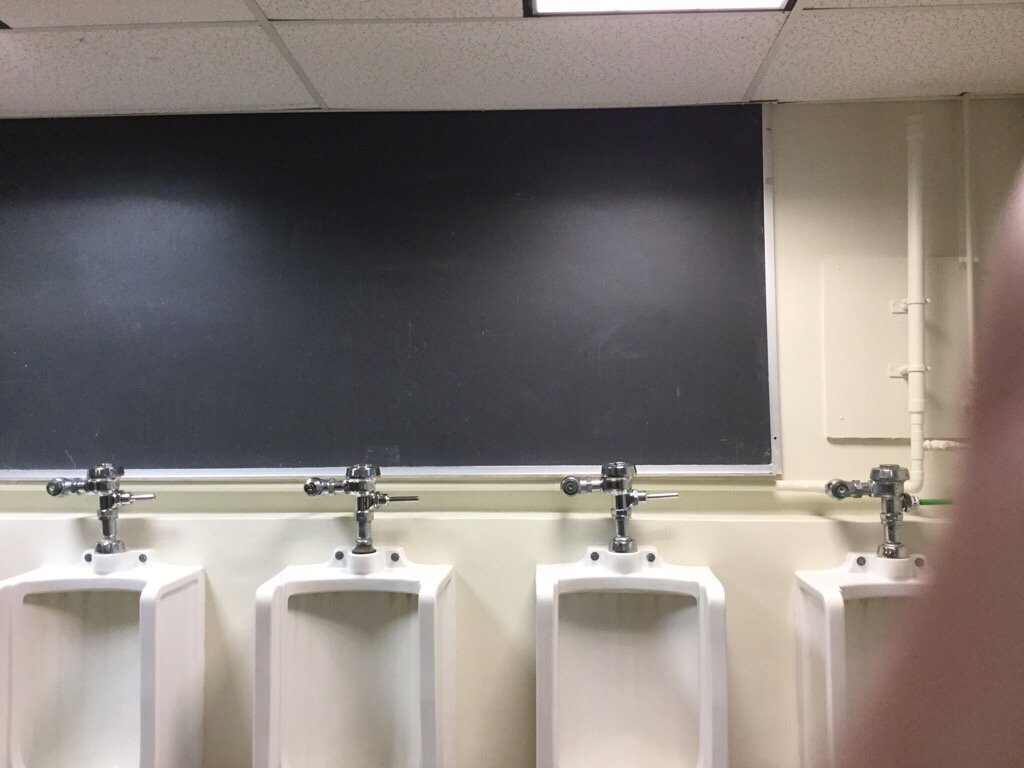 shima__shima's tweet image. #recsys2016 A restroom in the Walker Memorial at the MIT
Why a blackboard?