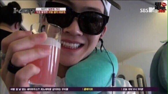 roastingEnt's tweet image. Hey y'all I'm back I've been gone for a long ass time❤️❤️