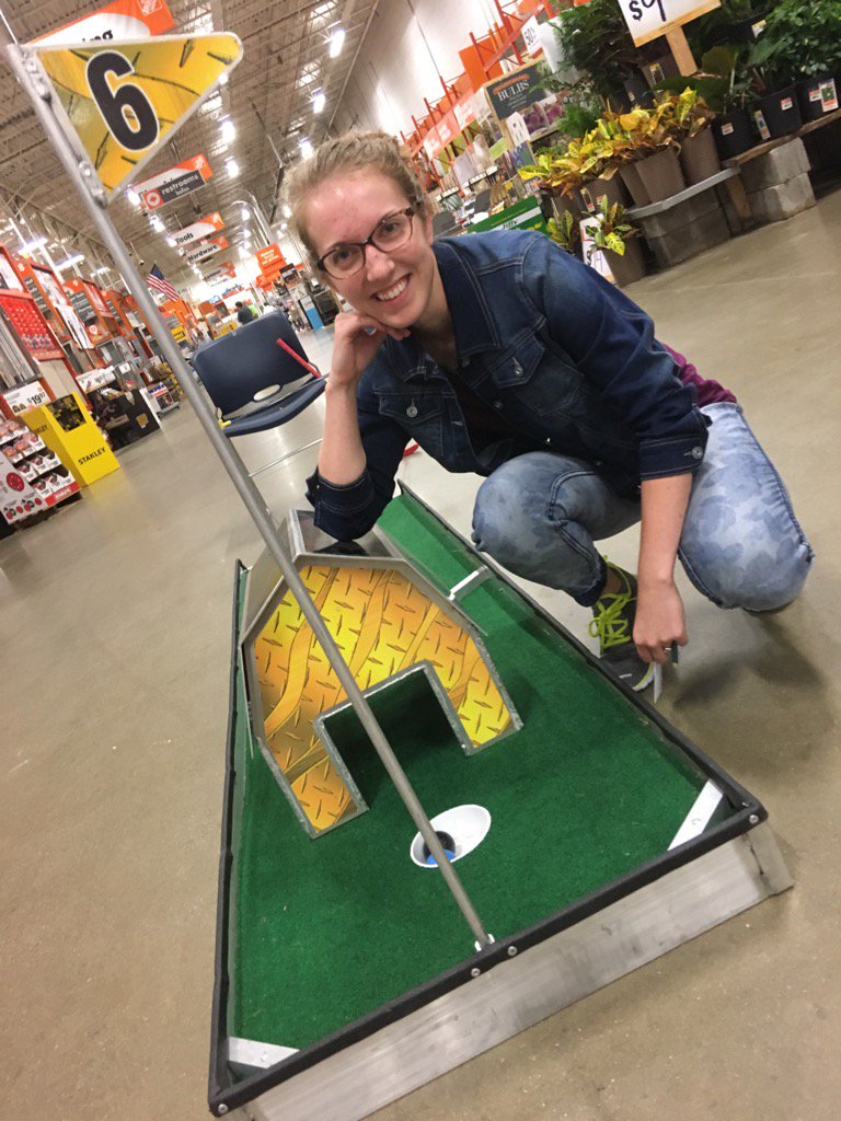 Diana_T_Tran's tweet photo. Oh ya!!! Hole in 1!!! #ss1h @JoshPaauwe2725 @bobsaniga @troyer_paige @TeresaKoppin https://t.co/sKBxzig7uu