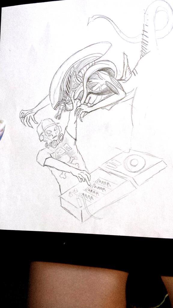 Can't sleep got dabs & doodles on the brain... never refined this rough #Alien fighting @FuntCaseUK sketch