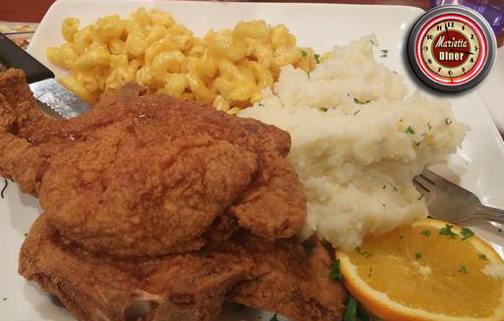Now this is a great way to start the week!

Menu: buff.ly/2c2eF8E

#MariettaDiner #FriedPorkChops