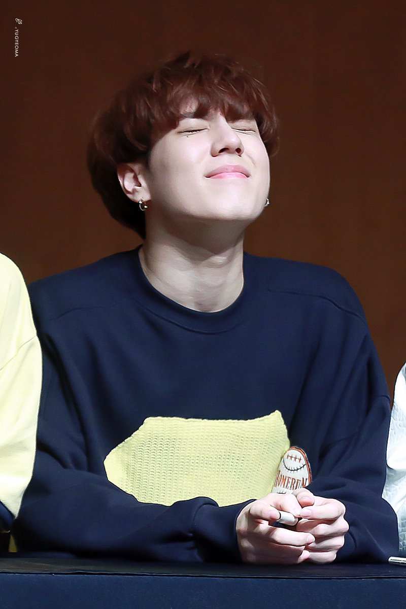 YUGYEOMA_1117's tweet photo. ♡ 굿나잇 겨미~ ♡ #Yugyeom #유겸 https://t.co/5rVX9uFLUw