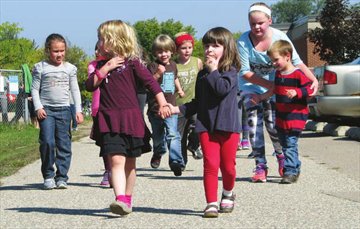 PerthHubCA's tweet image. Terry Fox Run 2016 Crosses the Finish Line - perthhub.ca/terry-fox-run-…