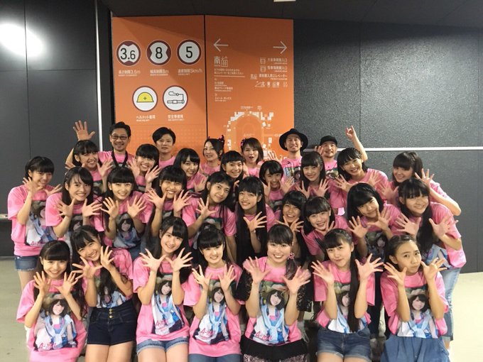 ももいろクローバーZ 三菱ディスプレイ パーカー 佐々木彩夏