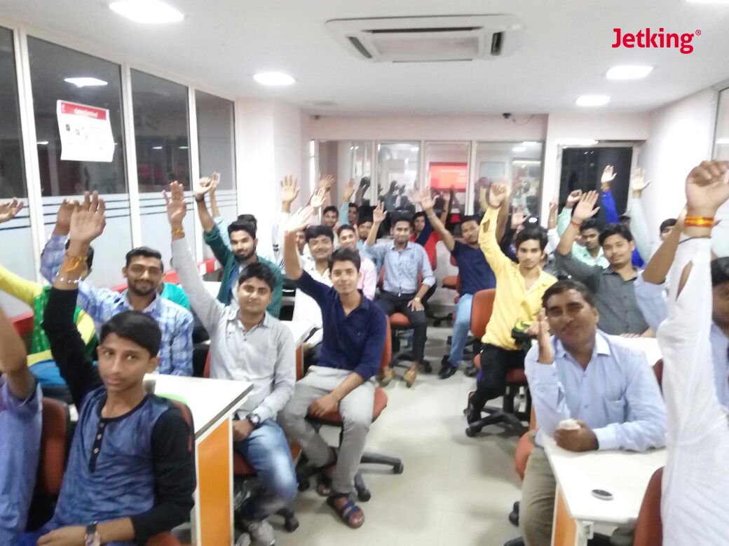 JetkingLtd's tweet photo. #Jetking organizes alumini meet and nayee disha at Laxminagar centre #IAmJetking #LifeAtJetking #JetkingCertified https://t.co/Ulnfh4W339
