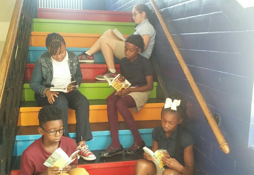 Confluence_Acad's tweet photo. A few more pics from #RIF50 from Aspire Academy STL. @RIFWEB https://t.co/Tpfx3pIKsC