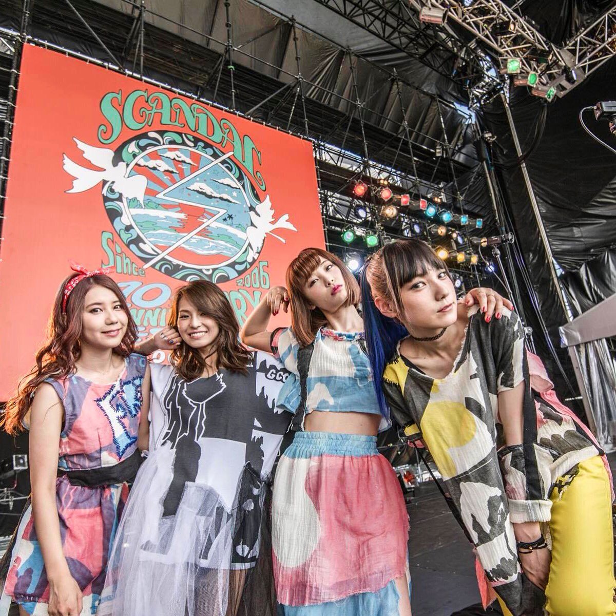 TypicalFreaks's tweet photo. @scandal_band all dressed in #Typicalfreaks AW16 for their European tour!💖🎸🎤 https://t.co/Nd5x12tIoX