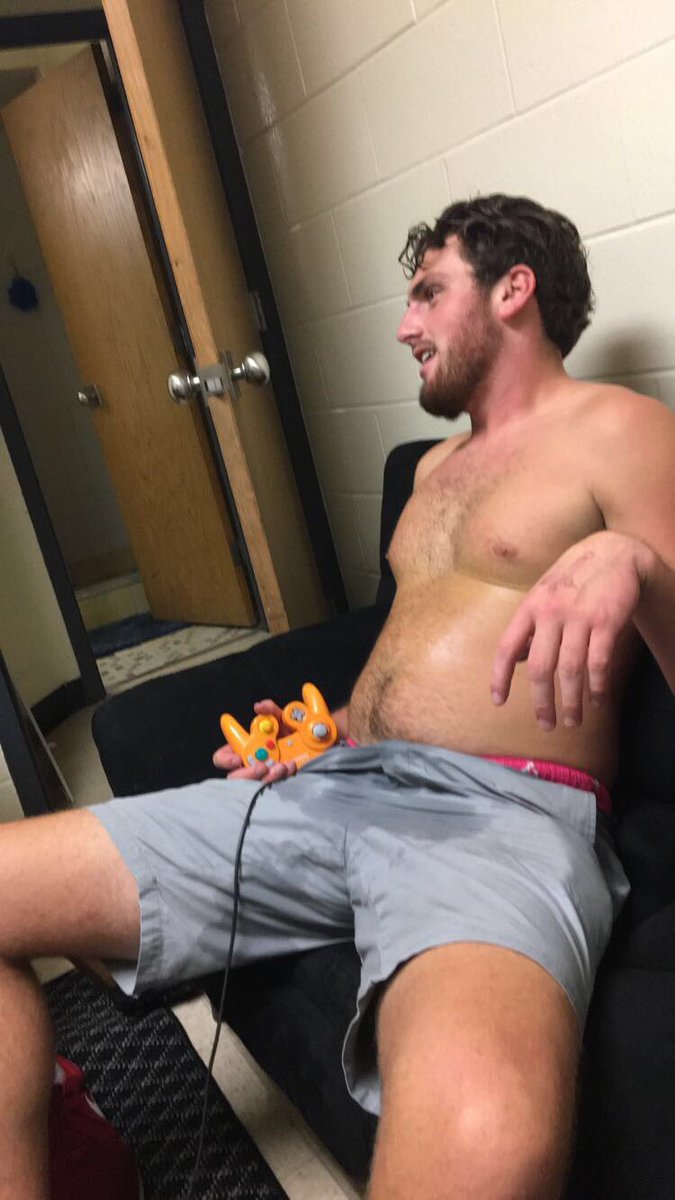 JacobHecker's tweet image. Happy bday to the biggest WWE fan and one of the realest dudes I know remember u arent one of them 👍🏻 @TimKiefer44