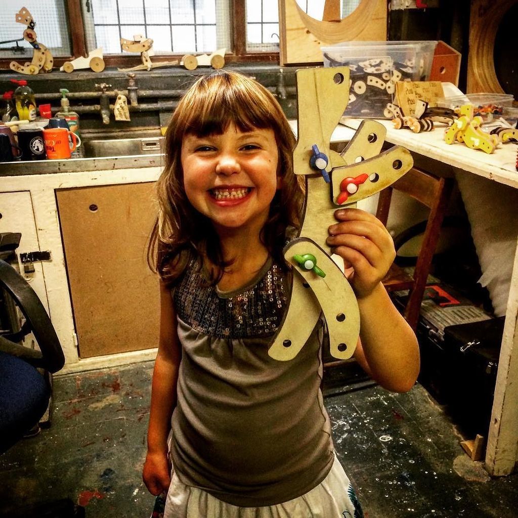 Our first satisfied #london #design #festival visitor! She came to #thecarpentryclub built… ift.tt/2cWu38O