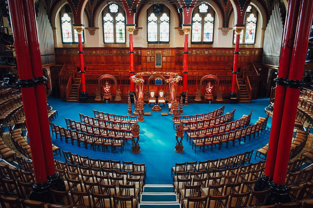 InsideUVL's tweet photo. An amazing Hindu Wedding in the Speech Room @harrowschoolent #history #weddings #uniquebrides #bridestyle https://t.co/O5C7u6n0t0