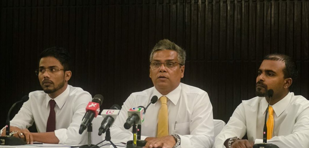 MDPnadella's tweet photo. Humm mives fikureh balaaeh nun vaki party eh hadhanveenun thivaruge hivvareh huriyyaa #Expired #Fikuru https://t.co/X58BEN7k5M