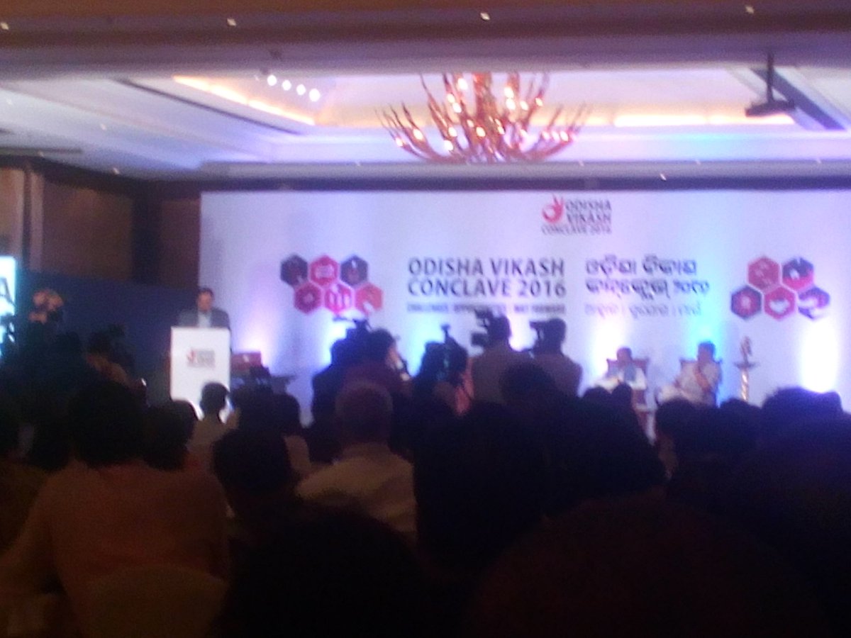 odishavikash's tweet photo. @NITIAayog Vice chairman addresses at Odisha Vikash Conclave #OVC2016 https://t.co/kyfjgC1IRM