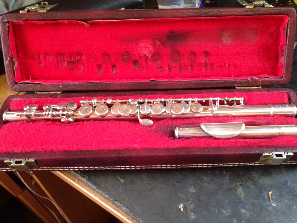 flutefix's tweet photo. #rudallcarte #gtreble in for a complete overhaul https://t.co/qR3wVkCRIF