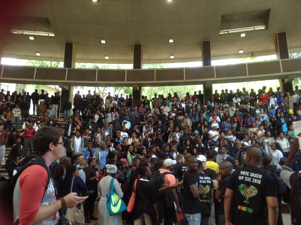 <a href="/TuksUPrising/">#UPFeesWillFall</a> <a href="/SASCOTUKSBRANCH/">#ThumaMina #VOTEANCYL</a> @EFFStudents