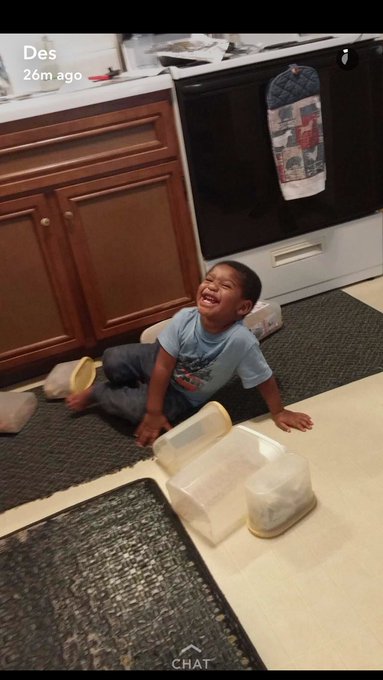 My happy baby 💙 https://t.co/XrMAN3XLE0<a href="/tag/webeinthestreetswithsesame"class="tags"><span>#webeinthestreetswithsesame</span></a><a href="/tag/bigbirdelmoallth"class="tags"><span>#bigbirdelmoallth</span></a>