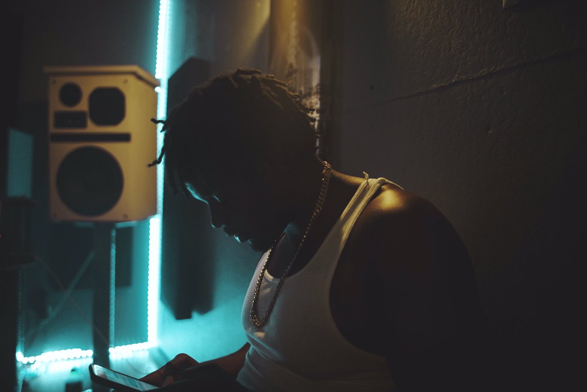 trafficleeow's tweet photo. PATIENTLY WAITING-
#DriverSeries : Photo by Rodney Pinz
#OrganizedWealth https://t.co/dVJkbTtBbA