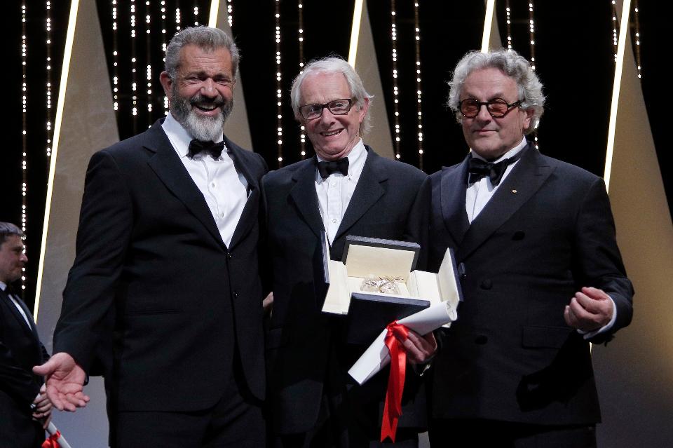 LabourFilmFest's tweet photo. Ken Loach- oldest Palme d'Or winner- I, Daniel Blake- 79 years old! @kenloachsixteen NW fest https://t.co/l6uhufPN3a https://t.co/bCgPO7UOLC