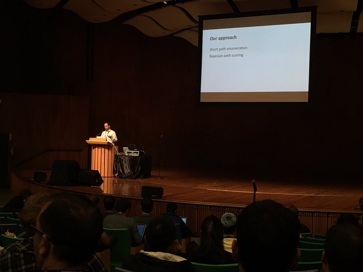 denisparra's tweet image. Prof. @rodrygo_santos on &quot;Efficient Bayesian Methods for Graph-based Recommendation&quot; at #recsys2016