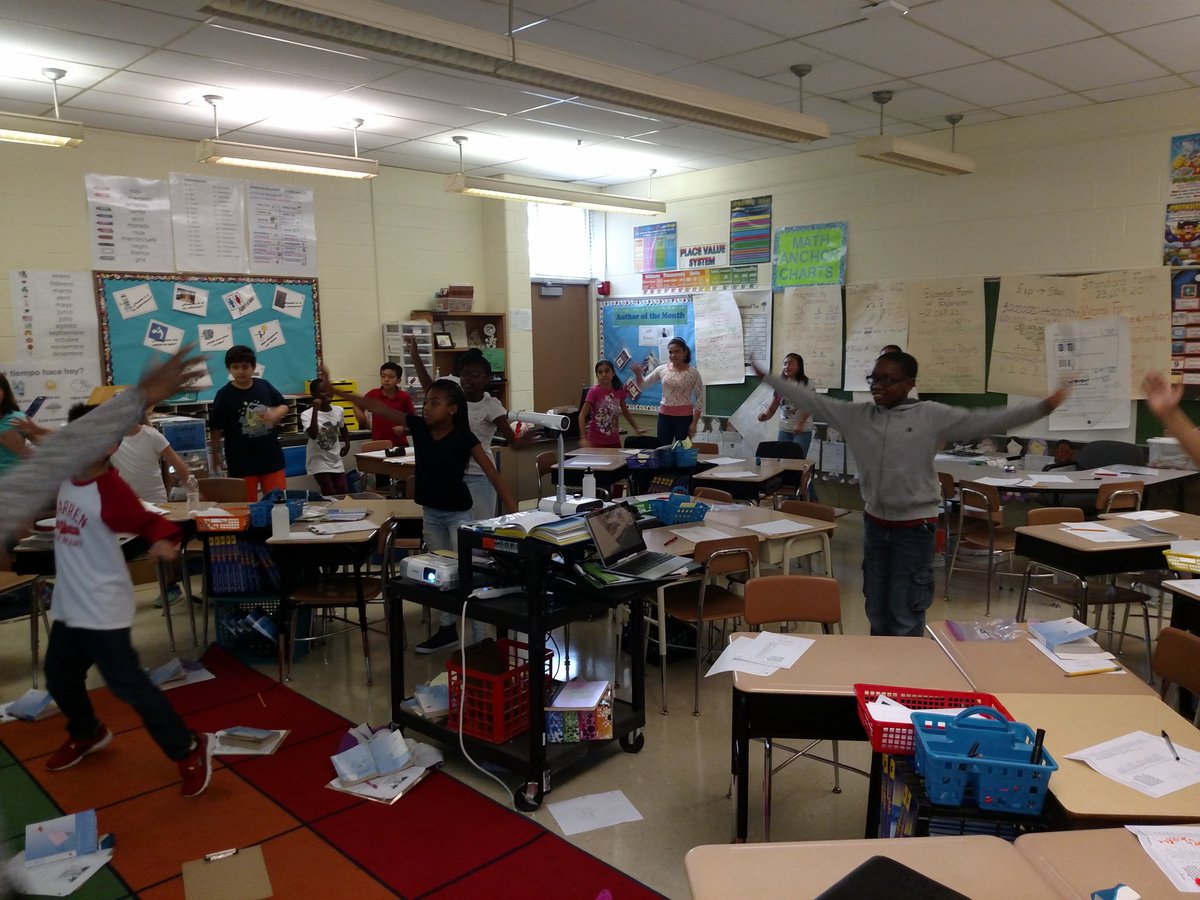 Cookgr4warren's tweet photo. Sometimes we just need a brain break.  A Super Mario dance session will help. @WarrenES_BCPS https://t.co/nskqiWugtN