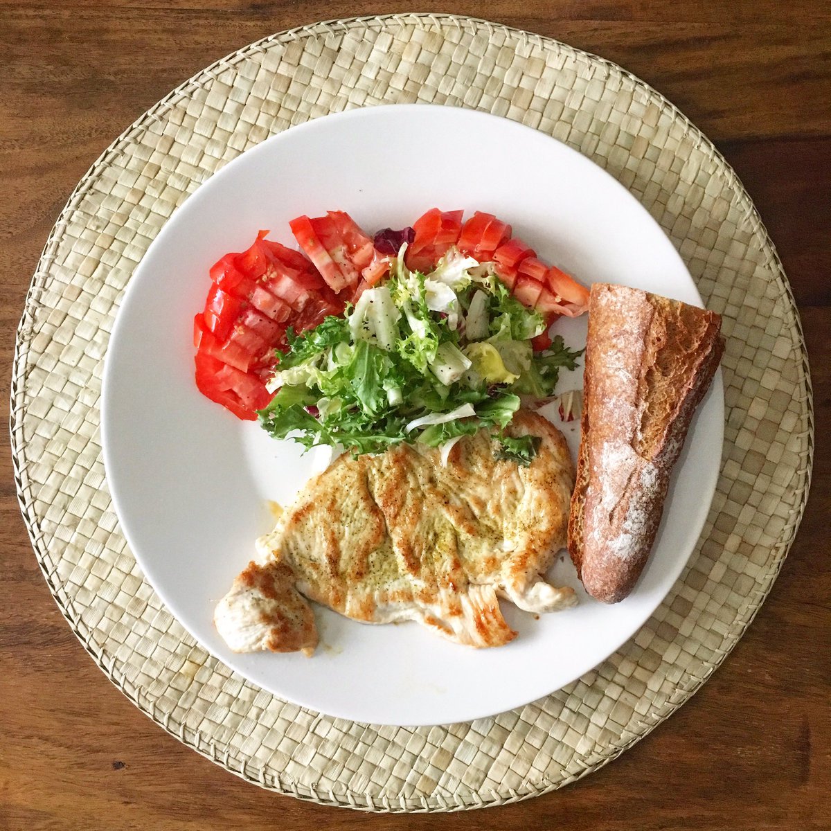 ADDietistas's tweet photo. 🎨 color en la vida y en la comida 🎨
2a fase con introducción de tomate 😍🍅
#dietabajaenhistamina #deficitdedao https://t.co/LH3gfLOgf8
