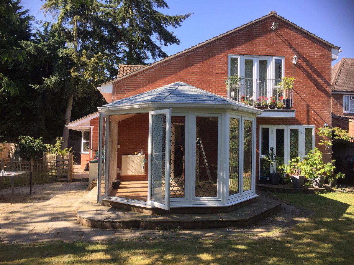 ECHI1957's tweet photo. An Equinox Tiled Roof System recently installed in Colchester @eurocellplc #roofconversion https://t.co/E6Vc8tG77s