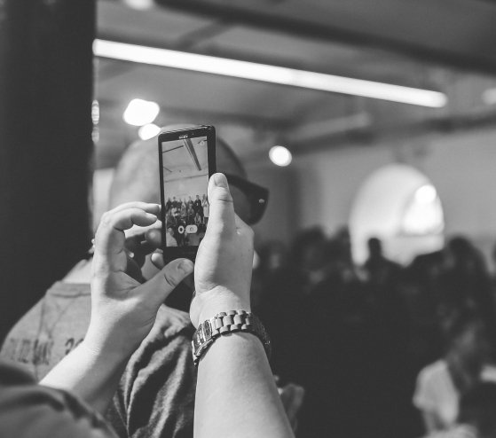 SocialDynamite's tweet photo. Social Dynamite lance un cycle d'événements sur l'#InfluenceCollective  https://t.co/eUWnA4lsIY https://t.co/9MMEuxGbNI