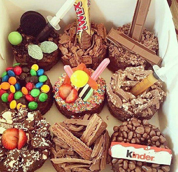 buseblog's tweet photo. Yemeye kıyamam 😏🍫
#food #chocolate https://t.co/C3ln9KgmRg