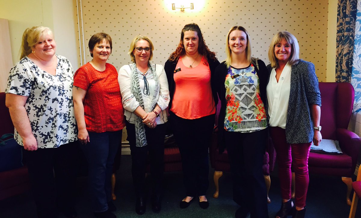 SusannahCCC's tweet photo. @CC_Care first group of Dementia Champions inducted - fab group, full of enthusiasm 😊 https://t.co/Rik036NPgz
