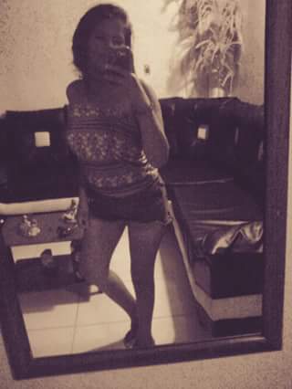 Hillaryarzolay's tweet photo. Todo Comienza Con Una Miradita Tensa๐
#Solteraa<3 https://t.co/nX7G1URCKM