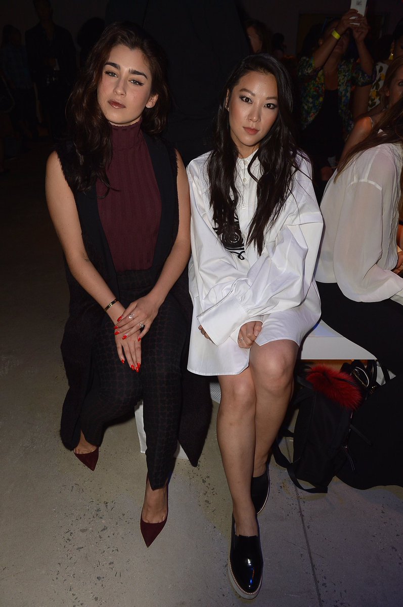 ArdenChoFr's tweet photo. #TB 12th Sept Fashion Week : https://t.co/Ck5BzIGqf5