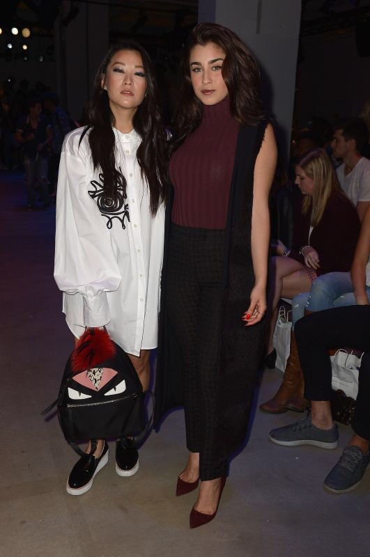 ArdenChoFr's tweet photo. #TB 12th Sept Fashion Week : https://t.co/Ck5BzIGqf5