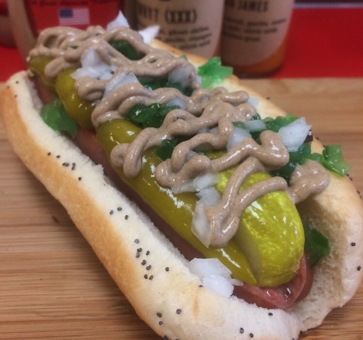 5$ on 7th street 🌭🔥🇺🇸