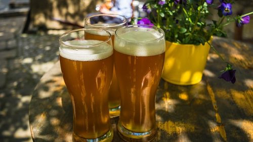 MJINews's tweet photo. .@DadNDudeBrew THC-Free #Cannabis Beer Gets Federal Approval https://t.co/yplLMur27G https://t.co/hrVHeb0B12