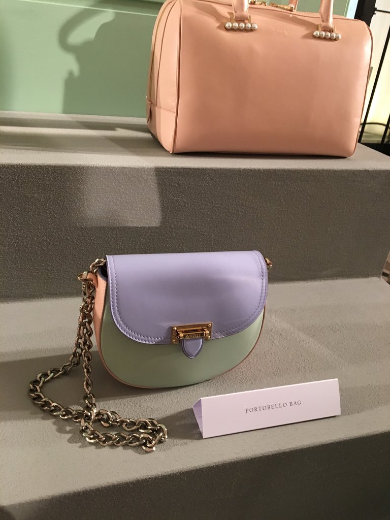 OnFeatures's tweet image. Super sweet #SS17 collection at .@AspinalofLondon #LFW