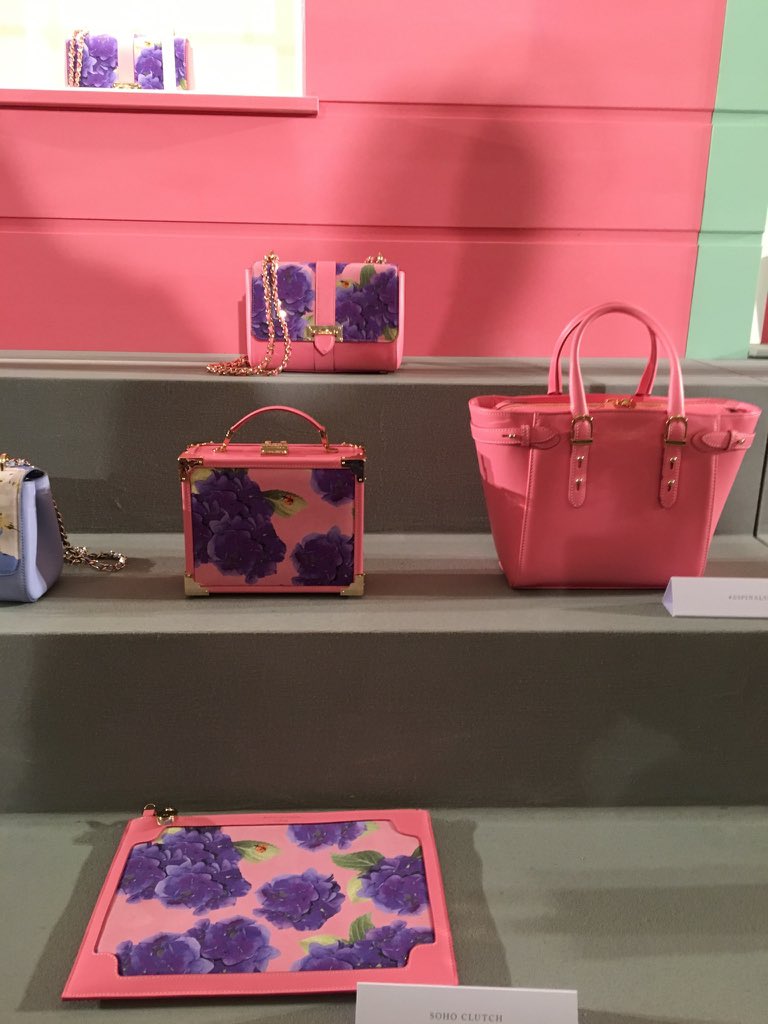 OnFeatures's tweet image. Super sweet #SS17 collection at .@AspinalofLondon #LFW