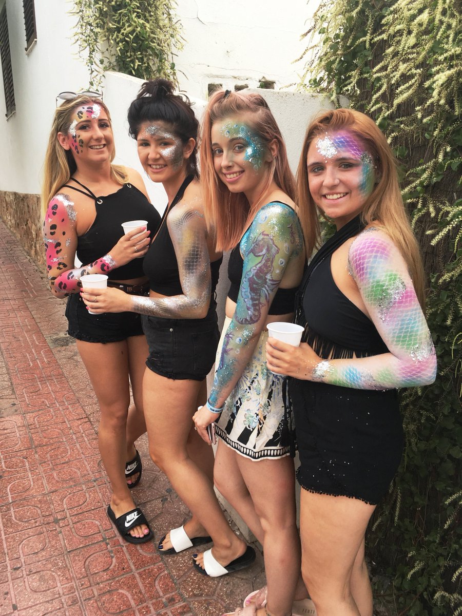 EyeCandyIbiza's tweet photo. Thanks to all our lovely clients this weekend! Check out photos here https://t.co/eYOCSOFXBV #ZooProject #Ibiza2016 https://t.co/fJY6Tyu9S8