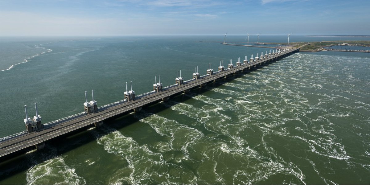 7-8 oktober: publieksdagen #Oosterscheldekering, vier het 30-jarig bestaan met ons mee! bit.ly/2d2xwS0