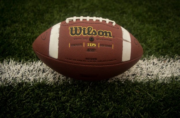 victoryviews's tweet photo. Biggest and oldest rivalry west of the Mississippi: The Bell Game --->  https://t.co/5vHnqdjEZt https://t.co/RIZIOu4aQv