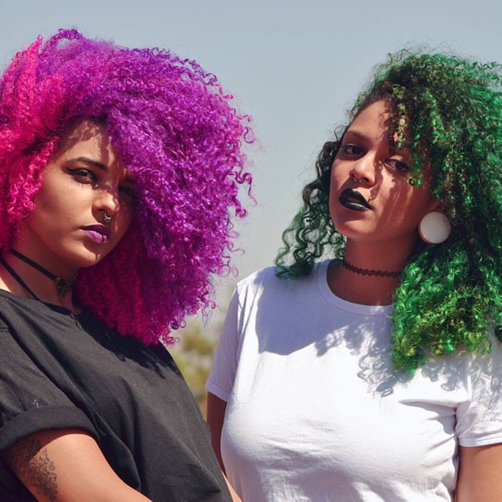 abeautifuluhair's tweet photo. Fearless style! #melanin #naturalhair #curlyhair #Curlygirl #curlychicks #differentisbetter #stylist #Melaninmonday https://t.co/sfkDI1WJyE