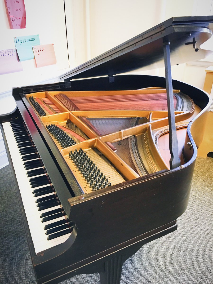 AnnapolisYAP's tweet photo. We are so thankful for this generous piano donation to the outreach program at MHCA! #manythanks #community #support https://t.co/3vOeoiSJxU