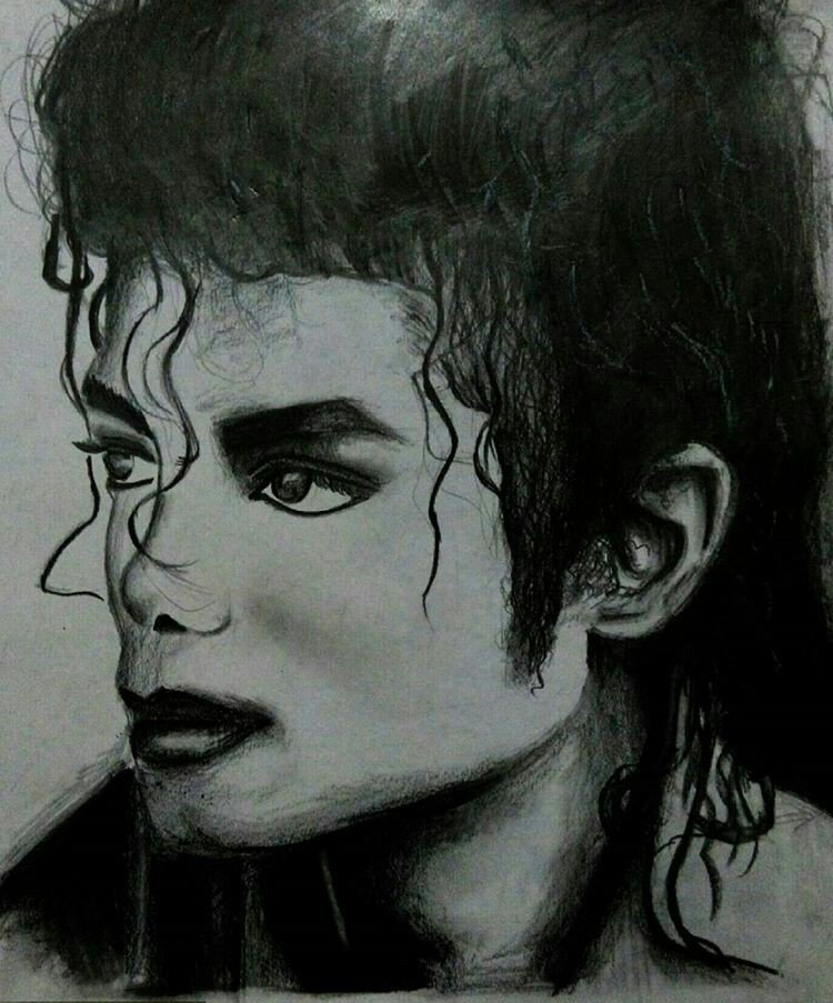 Fatimakarimi9's tweet photo. @princemjjjaxon @ParisJackson 
I draw Michael Jackson one month ego ! And I really wanted to show you !love u both https://t.co/fF9m3zW9ZN