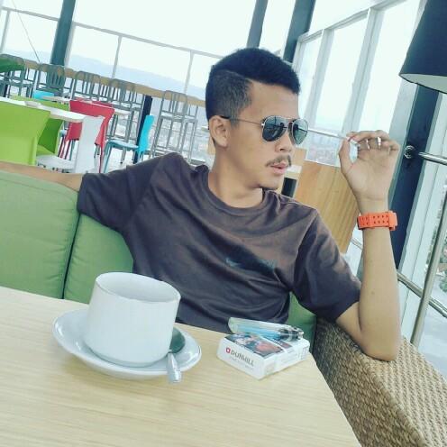 Dandy_ciko's tweet photo. Join my LIVE on #BIGOLIVE. https://t.co/6cLdXPc3iw https://t.co/w0zWGgsvLS