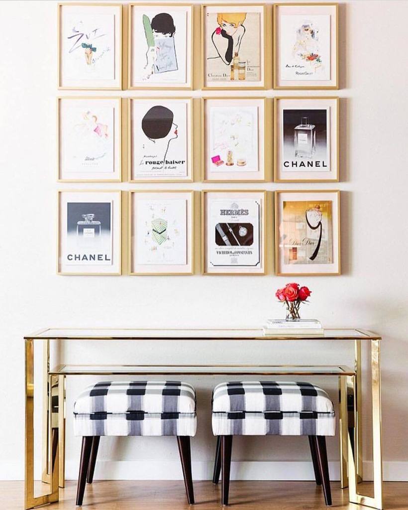 leframeshoppe's tweet image. Beautiful, elegant gallery wall. Digging the gold. #vignette #vignettesstyle #gallerywall … ift.tt/2cDOI51